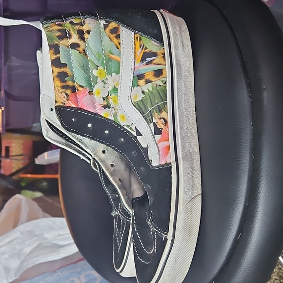 Vans Other - VANS Sk8-Hi | High Top | Arch Support | Black/Floral | M 9 | W 10.5